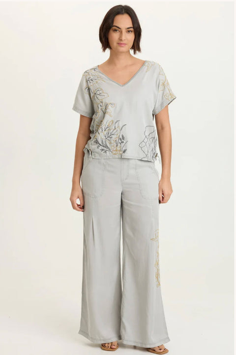 Embroidered Dashell Twill Top