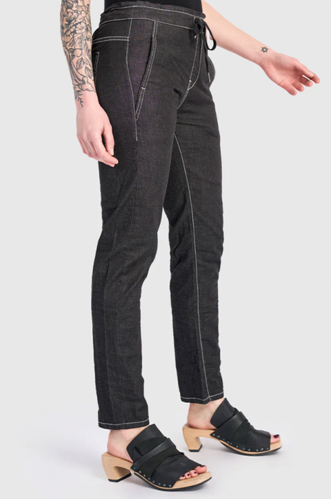 Washed Iconic Stretch Drawstring Jeans in Jet