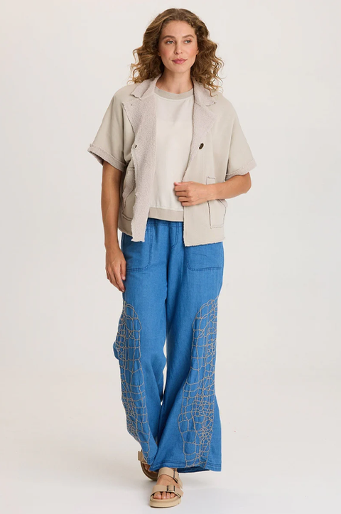 Kennison Fleece Capelet