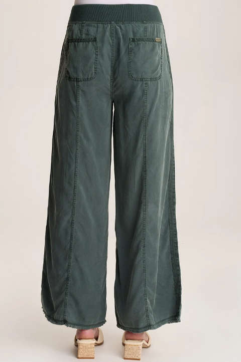 Loen Twill Wide Leg Pant